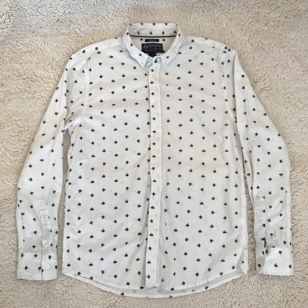 American Rag CIE Size M Button Down